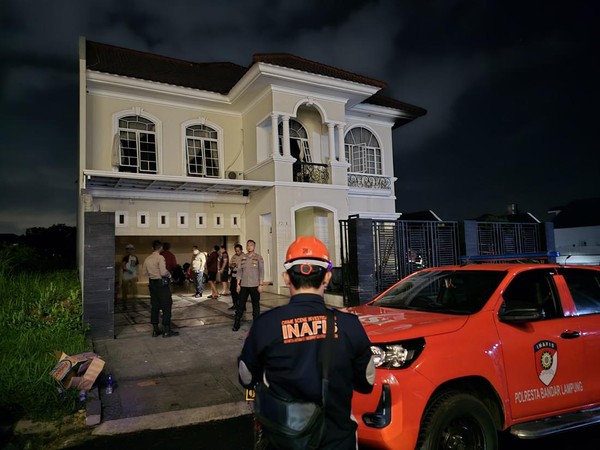 PLN Padam 33 Jam Genset Rumah Dinas Kepala OJK Meledak, Dua Rumah Warga Lain Terbakar