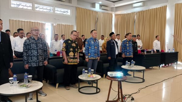 Pj Gubernur Samsudin Harap Wartawan Lulus UKW JMSI Terapkan Ilmu dengan Baik