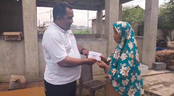 Relawan GASS-RMD Bantu Korban Kebakaran di Lamsel