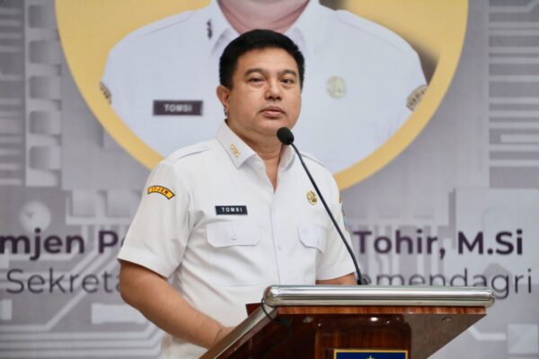 Plt Sekjen Kemendagri Ingatkan Kerja ASN Adalah Melayani Masyarakat