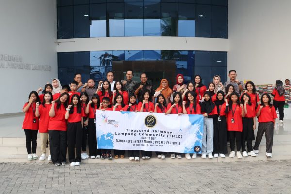 Pj Gubernur Samsudin Lepas Tim Paduan Lampung Suara ke SICF