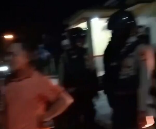 Tidak Terima Hajatan Khitanan Rumahnya Dibubarkan Bak Penggerebekan Teroris Tuan Rumah Lapor ke Propam Polri