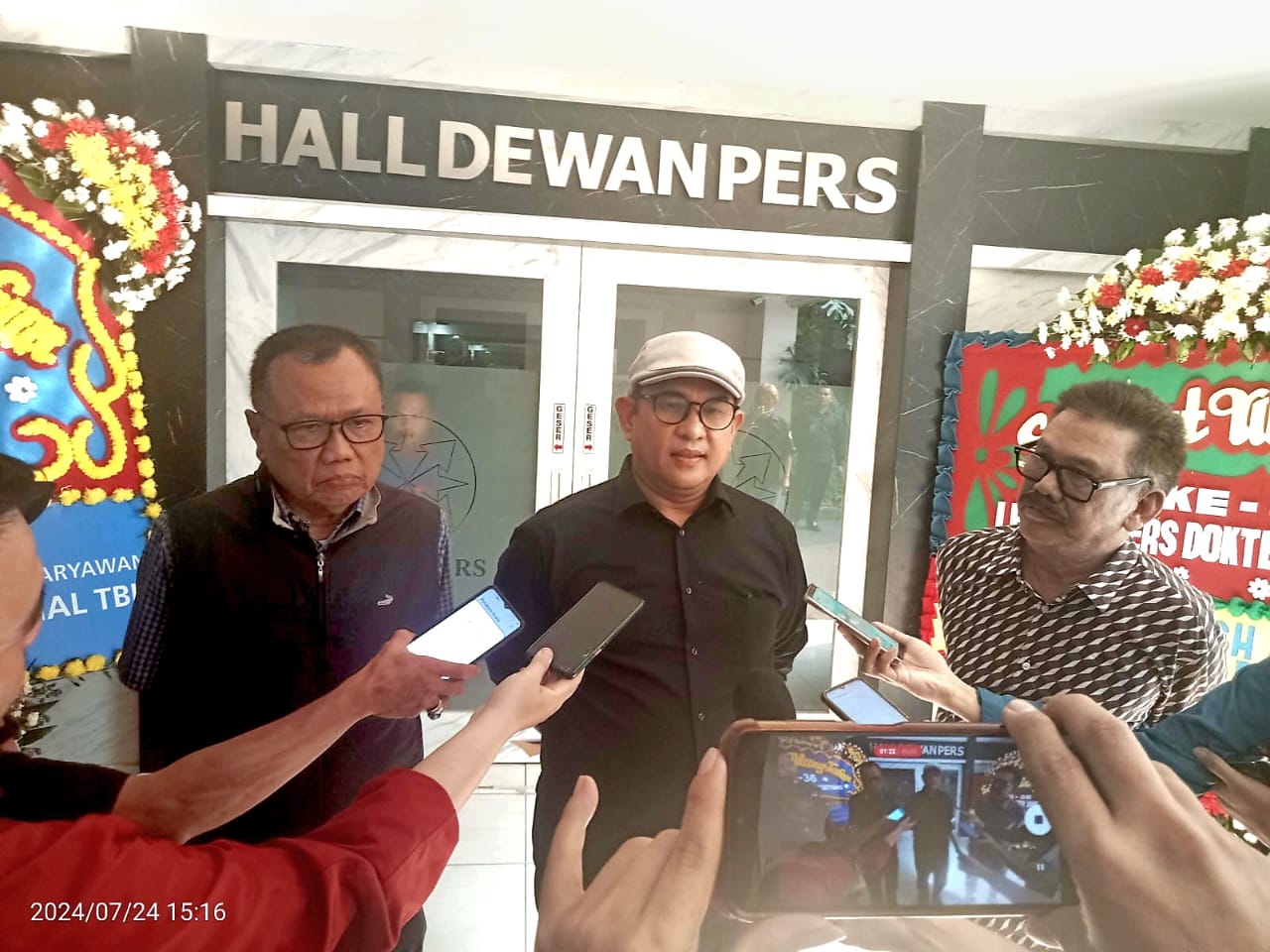Pleno Diperluan PWI Pusat Tunjuk H Zulmansyah Sekedang Plt Ketua PWI