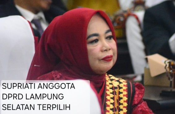 Caleg PDIP Supriati Yang Tersandung Izajah Palsu Ikut Dilantik Jadi Dewan