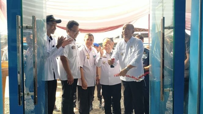 PJ Bupati Tanggamus Resmikan Gerai Pelayanan DOLPIN