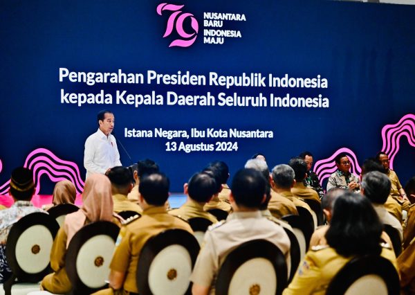 Jokowi di IKN: Gubernur Adalah Ujung Tombak Penyambung Daerah dan Pusat