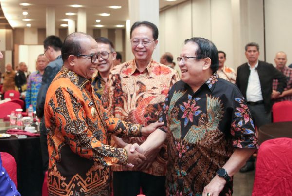 Pj Gubernur Samsudin Ajak Perusahaan Swasta Bergandengan Tangan Benahi Jalan Rusak di Lampung