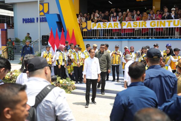 Ratusan Prajurit Brigif 4 Mar/BS Ikut Kawal Kunjungan Jokowi di Lampung