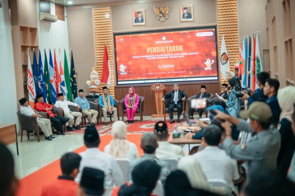 RMD Ungkap Alasannya Mau Mengantar Winarti-Reynata Daftar ke KPU: Tak Hanya Bentuk Dukungan Politik