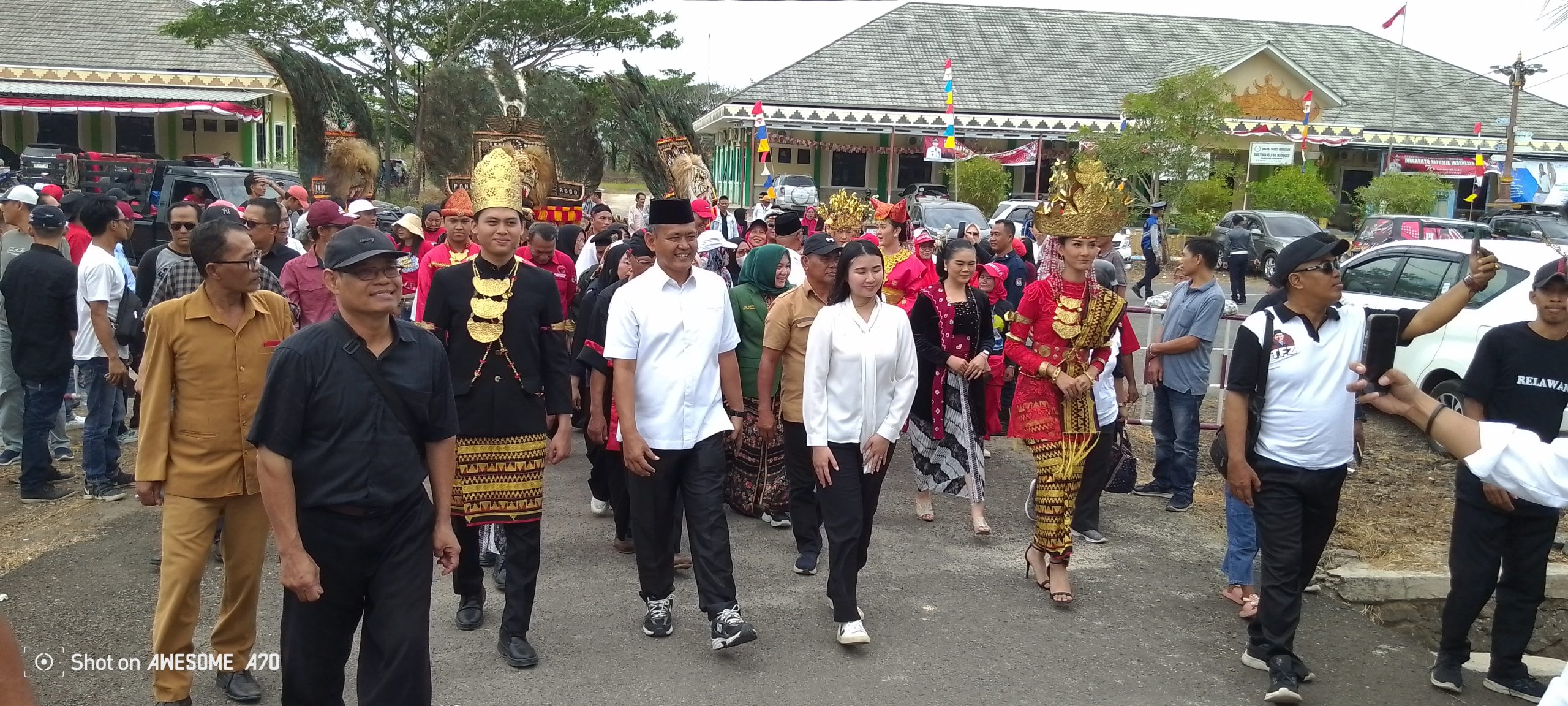 Mau Daftar ke KPU, Bacalon Fauzi-Laras Adakan Doa Bersama dan Deklarasi  Pringsewu Bahagia 