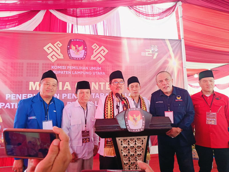 Dikawal Empat Partai Pendukung Hamartoni-Romli Daftar KPU