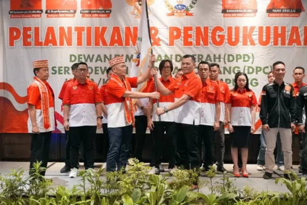 Lantik Pengurus PWRI Lampung Dr Suriyanto Ingatkan Integritas dan profesionalisme Berita