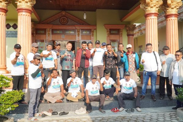 Warga Kampung Sungai Burung Gelar Ruwat Laut