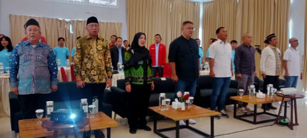 Eva Dwiana Harap Acara “Ngobrol Bareng Teguh” Ubah Paradigma Pemuda