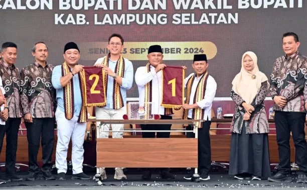 Nanang-Antoni Nomor 1 Egi-Saipul Nomor Urut 2