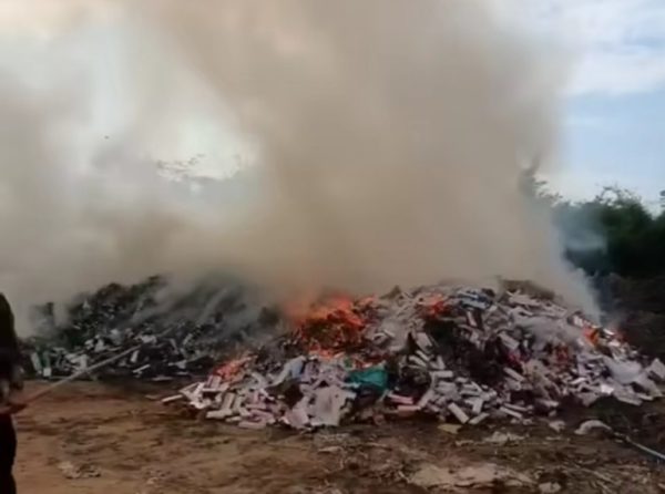 Rokok dan Miras Tanpa Cukai Senilai Rp37,8 Miliar di Lampung Dimusnahkan