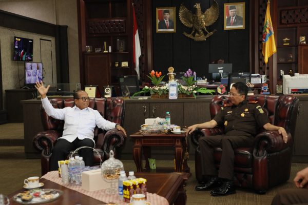 Pj. Gubernur Samsudin Ajak Kajati Lampung Sinergi Dampingi Program Pemprov