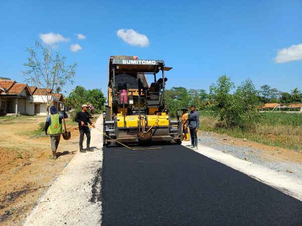 Rekonstruksi Jalan Margodadi-Gunung Menanti Ditargetkan Rampung Akhir Tahun