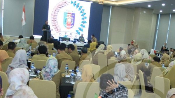 DPRD Lampung Gelar Uji Publik 6 Raperda