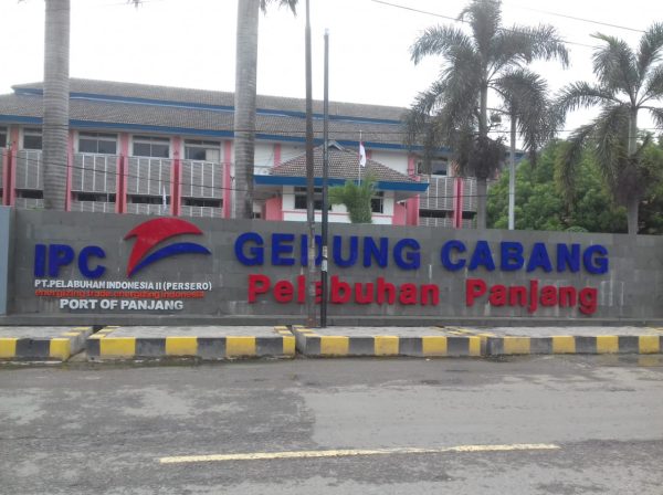 LSM Soroti Semrawutnya Pelindo II Panjang