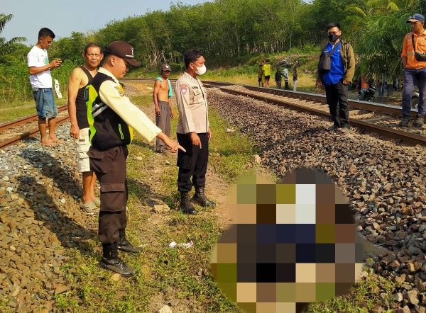 Pria Asal Tebet Tabrakan Diri ke Kereta Api Babaranjang di Way Kanan, di Mesuji Ribut Dengan Pacar di WA Pemuda Gantung Diri di Bengkel