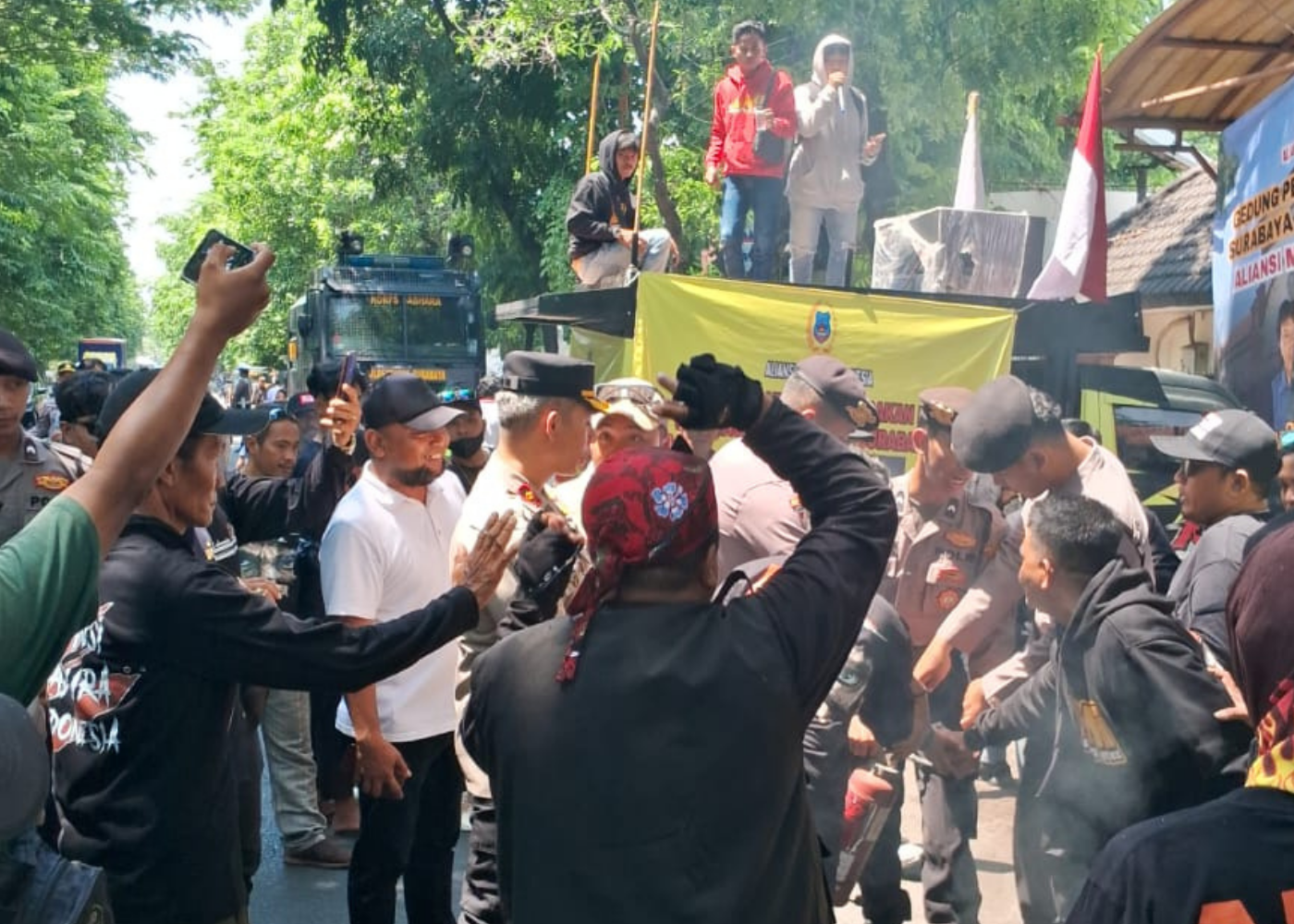 Aliansi Madura Indonesia Desak Ketua Pengadilan Negeri Mundur