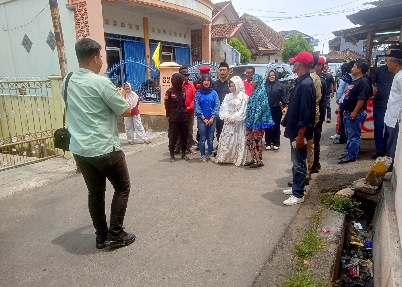Blusukan Di Durian Payung, Reihana – Yodhi Akan Benahi Drainase Bandar Lampung