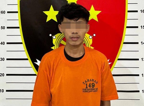 Suami di Bandar Lampung Jual Istri Siri Rp350 Ribu di Mi Chat