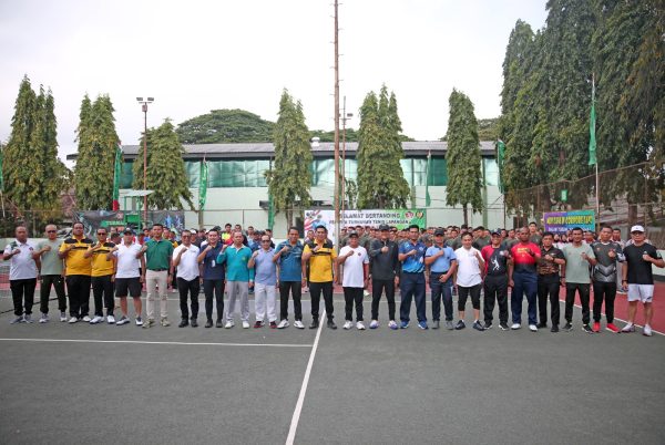 Samsudin Buka Turnamen Tenis Lapangan Danrem Cup dalam Rangka HUT TNI ke-79