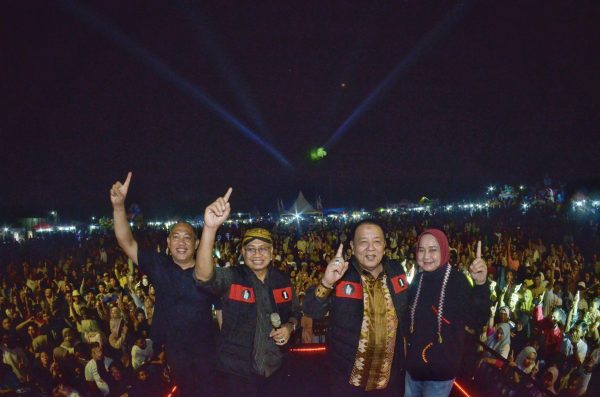 Arinal Djunaidi-Sutono Komitmen Bangun Lampung Mulai dari Desa