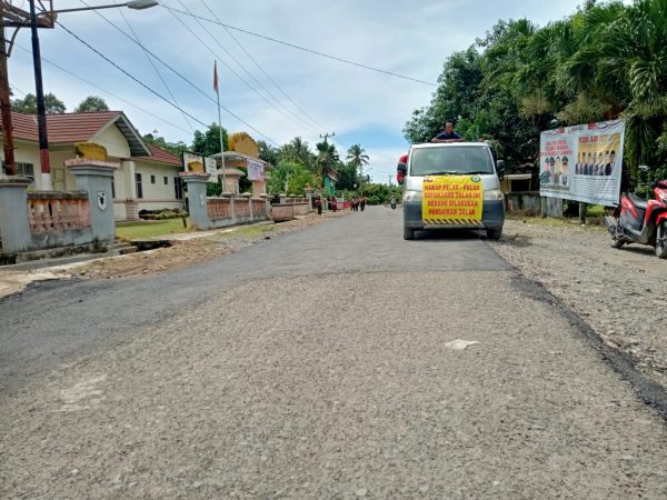 UPTD BMBK Wilayah V Lampung Perbaiki Jalan Akses Wisata Karang Putih