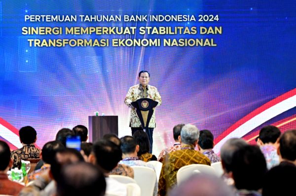 Pj Gubernur Samsudin Dengarkan Arahan Prabowo di Acara Bank Indonesia