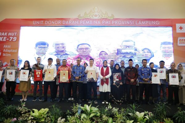 Sekdaprov Fahrizal Hadiri Gebyar Undian Donor Darah Sukarela dalam rangka Semarak HUT PMI ke-79