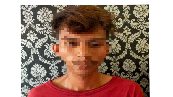 Warga Jabung Kompak Serahkan Maling Berambut Pirang ke Polisi