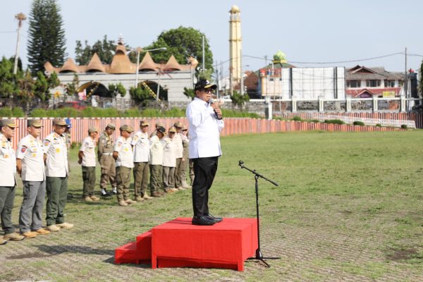 Pj Gubernur Lampung Pimpin Apel Pasukan Pol PP