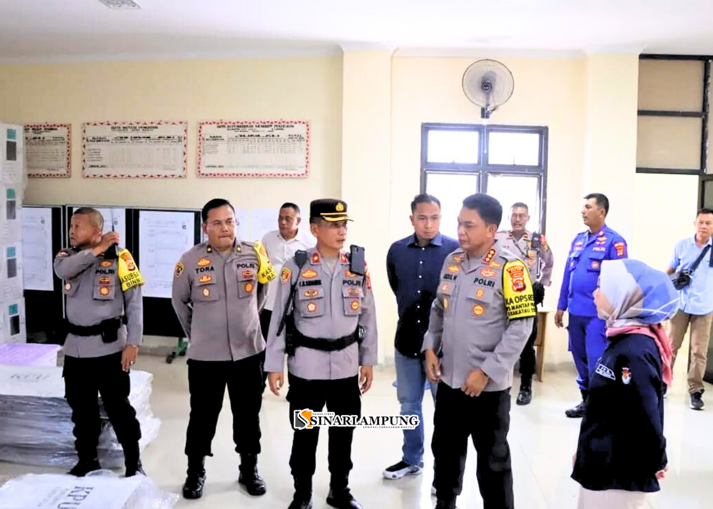 Kapolresta Bandar Lampung Tinjau Logistik Pilkada 2024