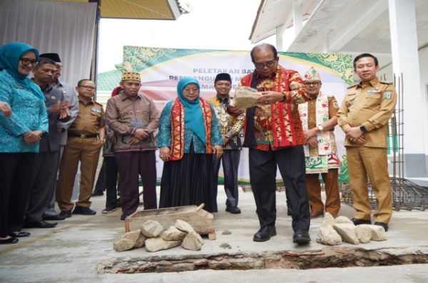 Pj Gubernur Samsudin Resmikan pembangunan Masjid Baiturrasyid SMA Negeri 1 Pringsewu
