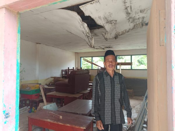 Kondisi SD Negeri Purbosembodo Metro Kibang Memprihatinkan