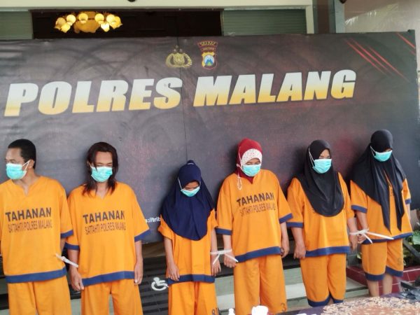 Pemilik Warung Kopi Cetol Viral di Malang Pekerjakan Anak Perempuan Cantik di Bawah Umur Ditangkap