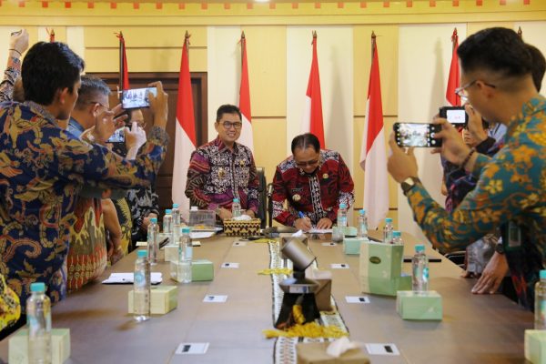 Pemkab Lambar Hibahkan Aset Tanah ke Pemprov Lampung untuk Samsat