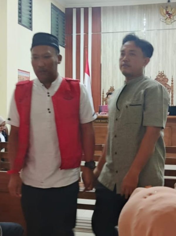 Sopir Truk Tuntut 2 Tahun Penjara Setelah Gelapkan ratusan Karton Susu Formula