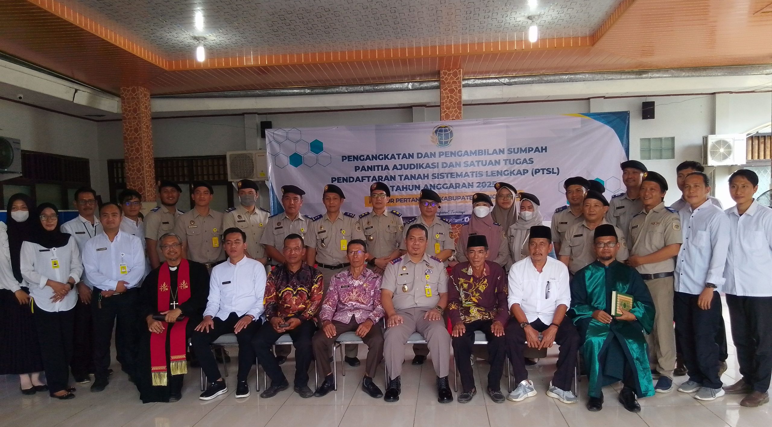Kantor Pertanahan Tanggamus Lantik Panitia Ajudikasi dan Satgas PTSL 2025