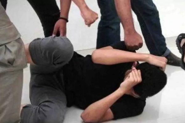 Warga Desa Way Hui Ngamuk Bantai Dua Pria Diduga Akan Mencuri Motor