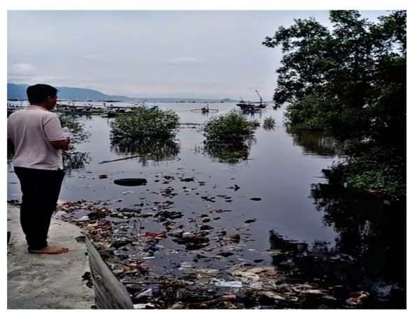 Air Lindi TPA Bakung Ancam Ekosistem Laut