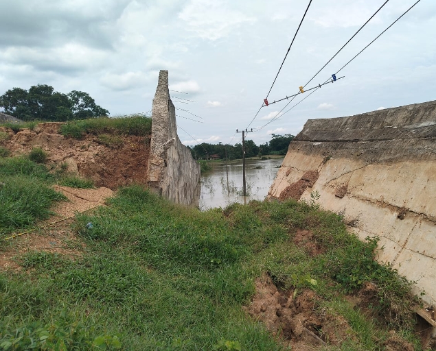 Kejari Lampung Timur Sudah Periksa Bos CV Usaha Famili Terkait Robohnya Jembatan Way Bungur?