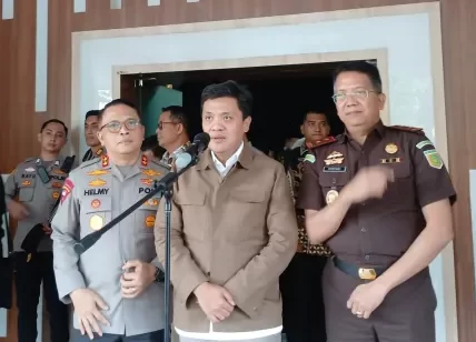 Ketua Komisi III DPR Sepakat Usul Kementerian HAM Hapus SKCK