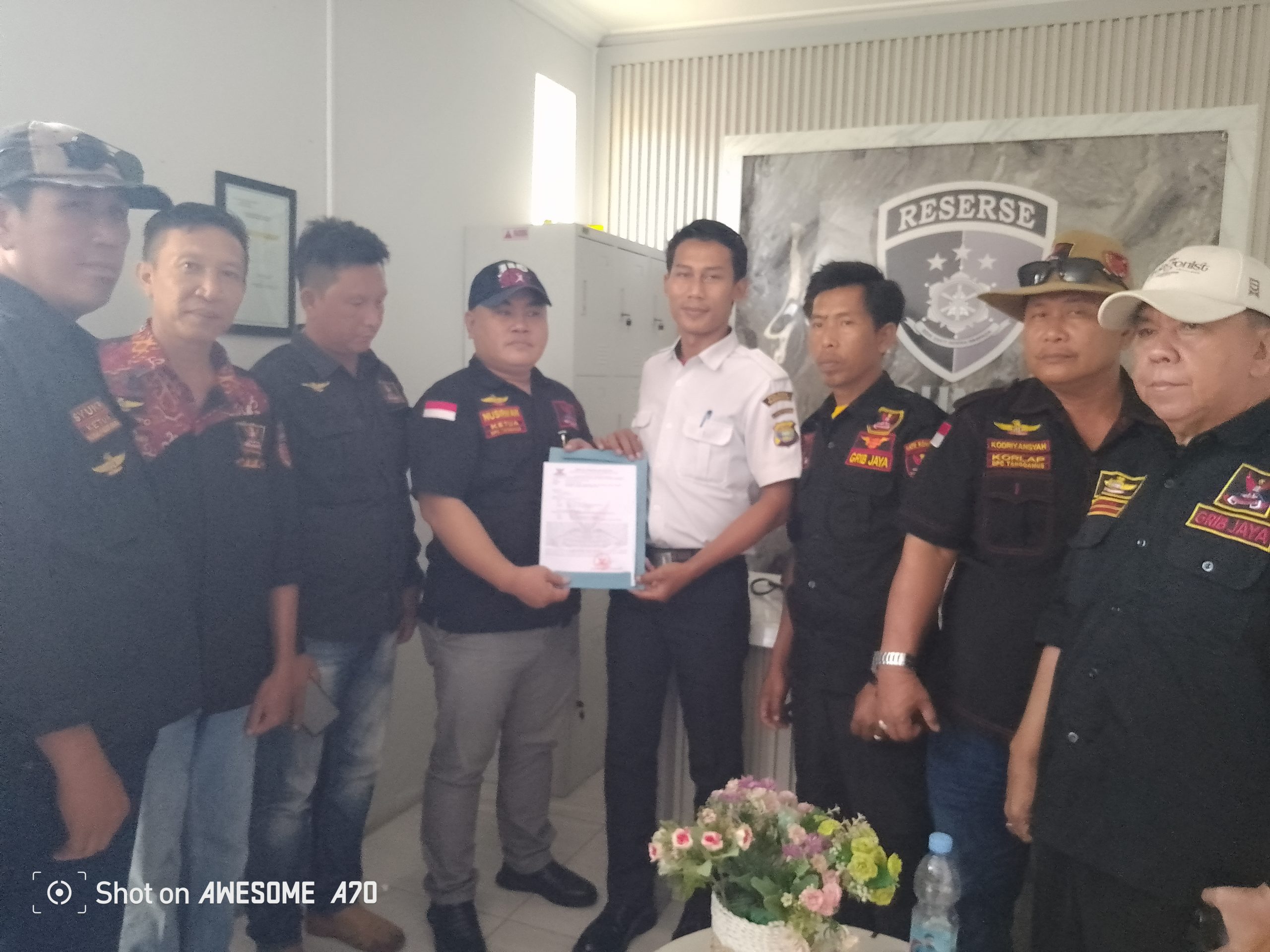 DPC GRIB Jaya Tanggamus Layangkan Dumas ke Polres Terkait Dugaan Ujaran Kebencian oleh Ketua DPC APDESI