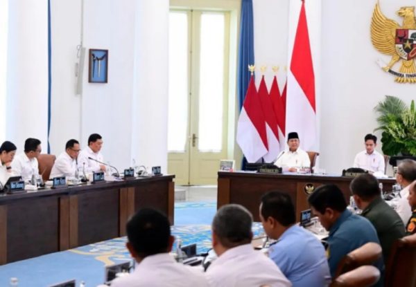 Panglima TNI Hadiri Sidang Perdana Dewan Pertahanan Nasional