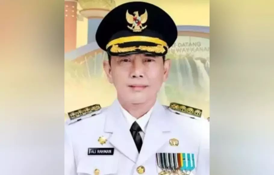 Belum Genap Sebulan Menjabat Bupati Way Kanan Ali Rahman Wafat