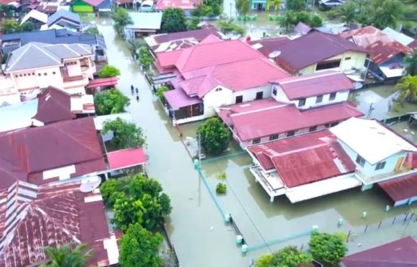 Dianggap Tak Becus Atasi Banjir Geram Desak Walikota Copot Kadis PU dan Kepala Perizinan
